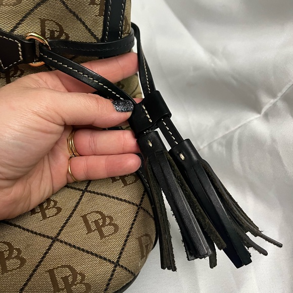 DOONEY & BOURKE VTG Large Monogram Tote - Picture 7 of 8